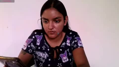 Bella online show from 06/18/26, 03:27