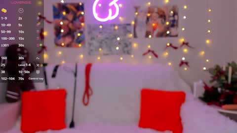 Snapshot of ari_lavellan chatting on 12/21/24, 12:42 ari online show from 12/21/24, 12:42