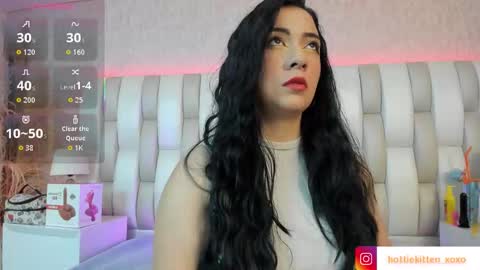 ari_lynn_ online show from 02/11/26, 03:11