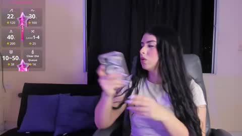 Ari online show from 12/15/25, 06:28