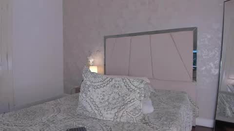 Ari Wilde online show from 04/22/26, 01:56