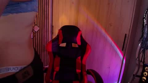 Snapshot of aria__gold chatting on 02/27/26, 09:26 aria__gold online show from 02/27/26, 09:26