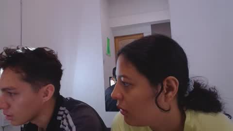 aria_arthur online show from 09/25/25, 12:42