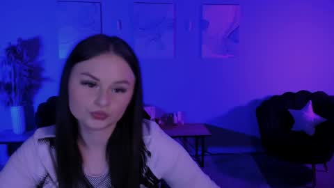aria_blaze_ online show from 04/25/26, 01:41