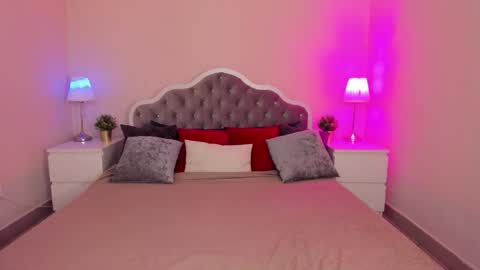 aria_blisss online show from 09/17/25, 01:40