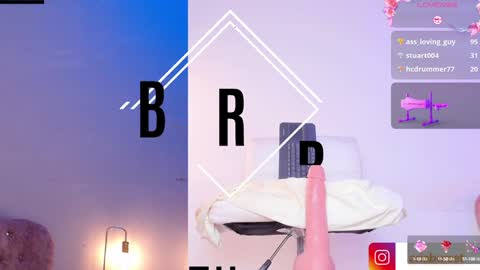 Snapshot of aria_burset chatting on 12/15/24, 11:09 Aria online show from 12/15/24, 11:09