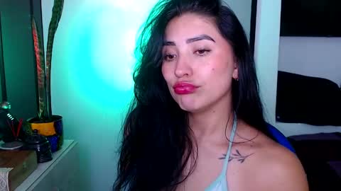 Aria Castelli online show from 05/15/26, 04:08