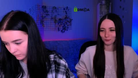 Aria online show from 04/10/26, 07:29