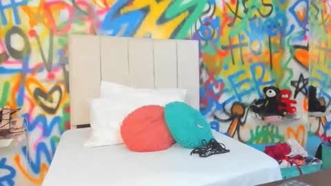 aria online show from 03/30/26, 11:44