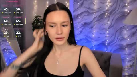 aria_mila online show from 01/12/26, 11:26