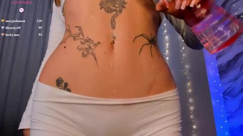 aria_mila online show from 04/23/26, 12:29