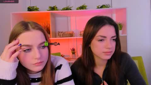 Luna online show from 10/27/25, 09:35