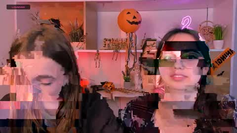 Luna online show from 11/03/25, 12:17