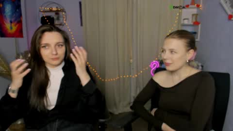 Snapshot of aria_voss_ chatting on 05/13/26, 02:25 aria_voss_ online show from 05/13/26, 02:25