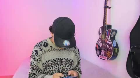 Snapshot of aria_x_orien chatting on 02/16/26, 05:09 Aria and Orien online show from 02/16/26, 05:09