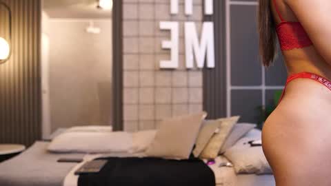 Ariaa online show from 02/18/26, 06:59