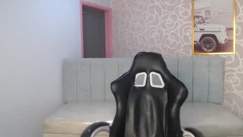 Snapshot of ariabliss_ch chatting on 06/24/26, 03:05 ariabliss_ch online show from 06/24/26, 03:05