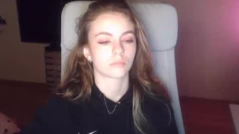 AriaCreazy online show from 02/10/26, 09:41