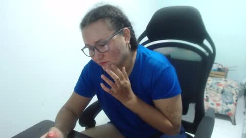 ...Ariana... online show from 02/04/26, 05:41