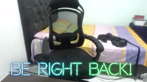 ...Ariana... online show from 04/21/26, 06:01