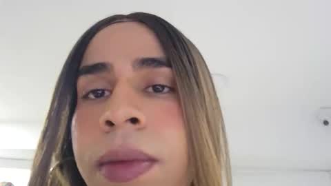 Snapshot of ariadna_dudamel chatting on 11/23/25, 04:56 ariadna_dudamel online show from 11/23/25, 04:56