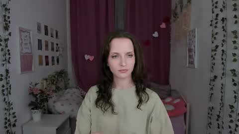 Snapshot of ariadna_s chatting on 07/20/26, 11:29 Ariadna online show from 07/20/26, 11:29
