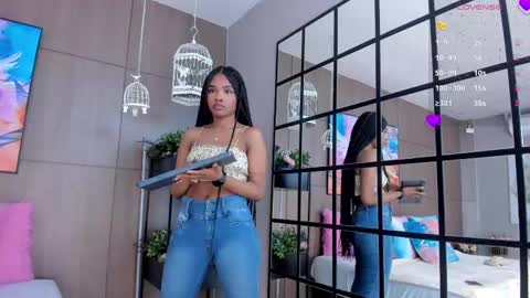 Snapshot of ariafoster chatting on 03/01/25, 03:53 Aria Foster online show from 03/01/25, 03:53