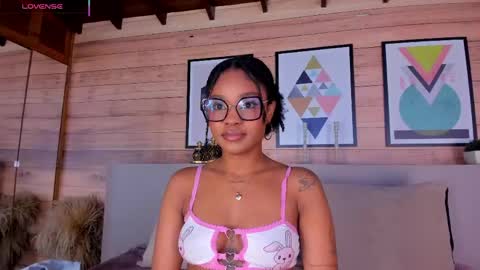 Aria Foster online show from 04/16/26, 03:40