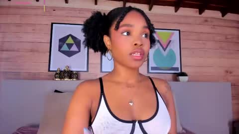 Aria Foster online show from 04/23/26, 03:52