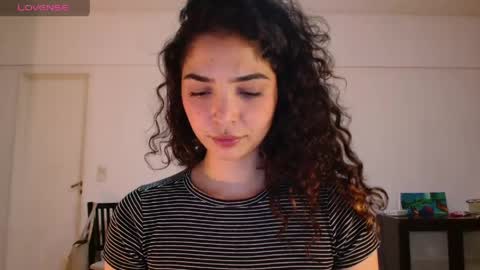 ariagal online show from 04/15/26, 07:21