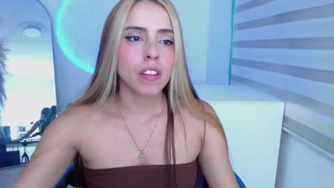 ariah_cute online show from 03/17/26, 07:39