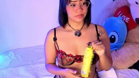   online show from 04/10/26, 02:28