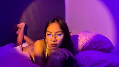 Snapshot of ariamariz chatting on 09/12/25, 03:28 Aria Mariz online show from 09/12/25, 03:28