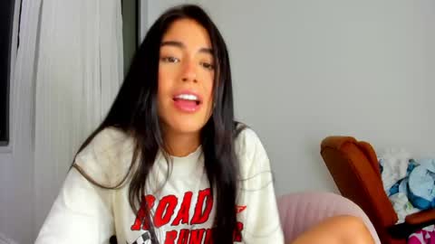 Aria Montgomery online show from 04/18/26, 12:14