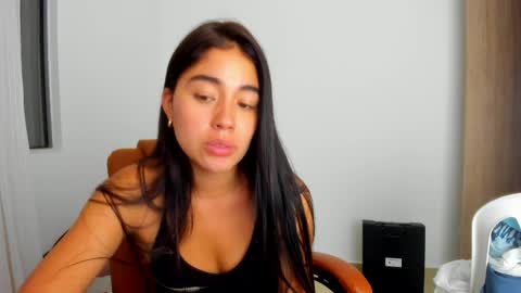 Aria Montgomery online show from 04/23/26, 03:08