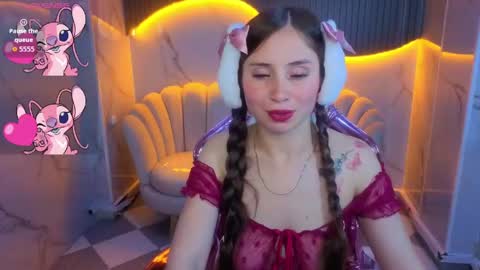 ariana18_b online show from 05/30/26, 01:30