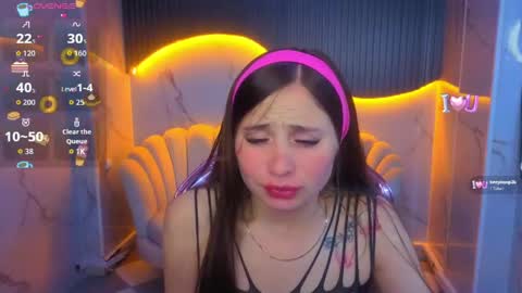 ariana18_b online show from 06/08/26, 01:11