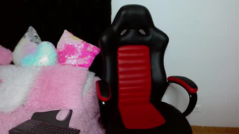 Ariana lvarez online show from 01/19/25, 03:21