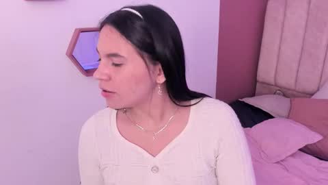 ariana__clauss online show from 12/02/25, 10:38