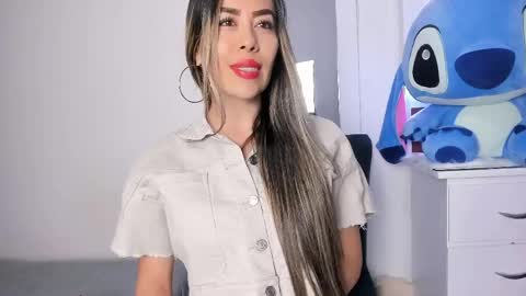Ariana online show from 05/17/26, 05:05