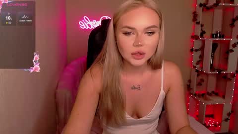 Lilli 3 online show from 05/16/26, 04:20