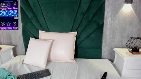 ARIANA online show from 01/03/25, 03:01