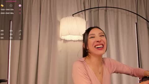 DaniAri - dimension X at night NY time online show from 09/28/25, 04:18