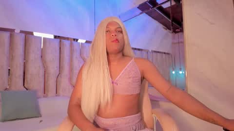 Snapshot of ariana_grande233 chatting on 02/19/26, 11:50 ariana_grande233 online show from 02/19/26, 11:50