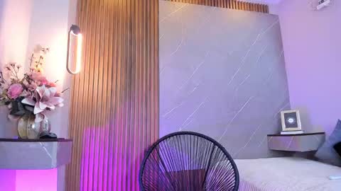 Ariana online show from 03/05/25, 03:40