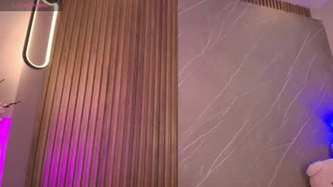 Ariana online show from 07/23/26, 12:14