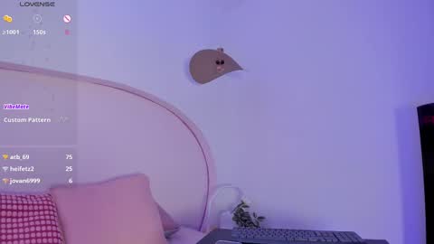 Ariana online show from 02/27/25, 07:55