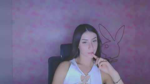 Snapshot of ariana_muur chatting on 11/05/25, 12:16 Ariana online show from 11/05/25, 12:16