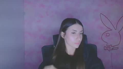 Snapshot of ariana_muur chatting on 11/07/25, 06:46 Ariana online show from 11/07/25, 06:46