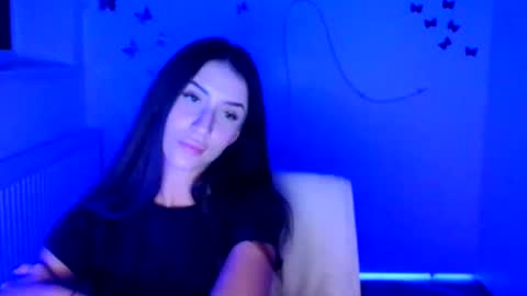 Snapshot of ariana_muur chatting on 11/10/25, 12:26 Ariana online show from 11/10/25, 12:26